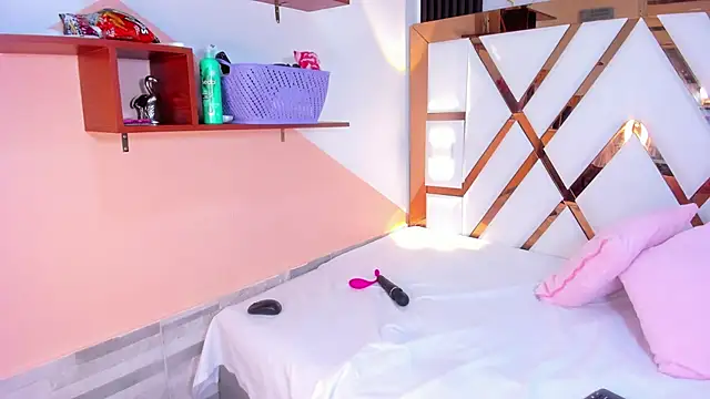 amberr sweett69 online show from 02-22-25, 06:52