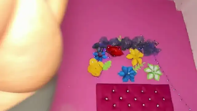 DIORA Latina online show from 12-13-24, 03:49