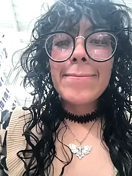 Snapshot of Fun_Everywhere chatting on 01-02-25, 05:18 Fun Everywhere online show from 01-02-25, 05:18