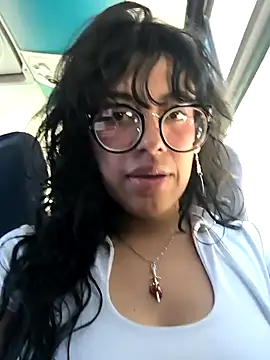 Snapshot of Fun_Everywhere chatting on 01-12-25, 04:08 Fun Everywhere online show from 01-12-25, 04:08