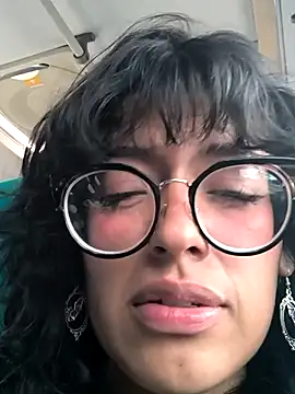 Snapshot of Fun_Everywhere chatting on 02-26-25, 07:49 Fun Everywhere online show from 02-26-25, 07:49