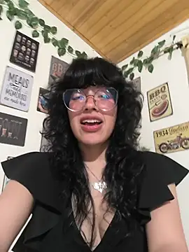 Snapshot of Fun_Everywhere chatting on 11-19-25, 10:54 Fun Everywhere online show from 11-19-25, 10:54