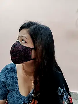 Snapshot of payal_sharma1 chatting on 03-01-25, 02:15 payal sharma1 online show from 03-01-25, 02:15