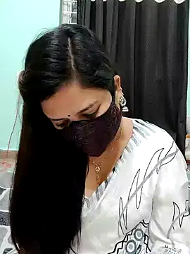 Snapshot of payal_sharma1 chatting on 03-15-25, 01:07 payal sharma1 online show from 03-15-25, 01:07