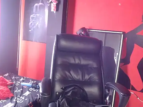 KLOE PIELL online show from 04-01-26, 08:39