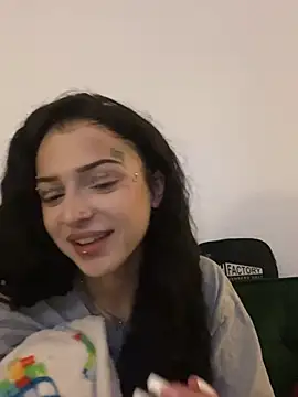 Snapshot of exoticmisfitt chatting on 04-09-26, 06:30 exoticmisfitt online show from 04-09-26, 06:30