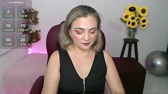 Snapshot of Ghada_milf chatting on 02-27-26, 09:37 Ghada milf online show from 02-27-26, 09:37