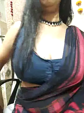 Snapshot of Aradhya-Sharma chatting on 03-01-25, 11:26 Aradhya-Sharma online show from 03-01-25, 11:26