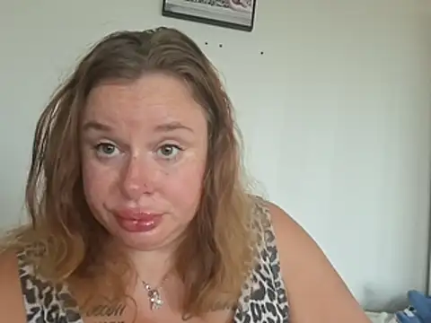 JohannasMishael online show from 07-18-26, 02:21