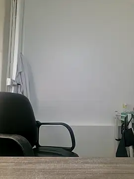 doctora-danna online show from 10-04-25, 01:42