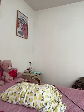 Snapshot of HallieLemon1 chatting on 01-09-25, 01:56 HallieLemon1 online show from 01-09-25, 01:56