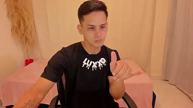 JANER 03 online show from 12-21-25, 01:18