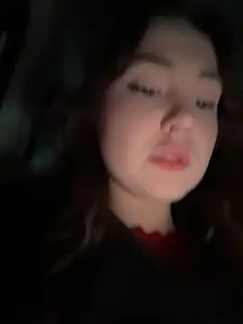 Snapshot of Peachy_Dream chatting on 11-27-25, 06:10 Peachy Dream online show from 11-27-25, 06:10