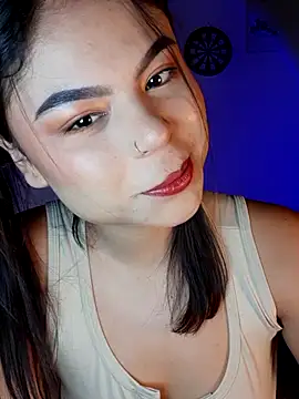 Cleo hills online show from 09-11-25, 02:17