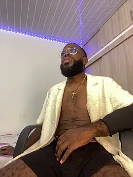 Snapshot of Jacksonking27 chatting on 02-15-26, 01:24 Jacksonking27 online show from 02-15-26, 01:24