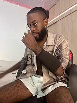 Snapshot of Jacksonking27 chatting on 02-21-26, 12:00 Jacksonking27 online show from 02-21-26, 12:00