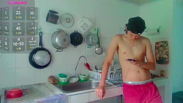 Andy gray online show from 03-06-25, 04:38