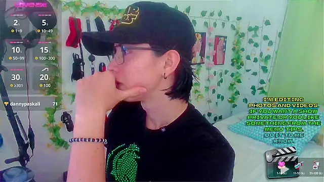 Andy gray online show from 03-10-25, 06:12