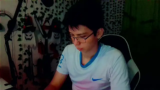 Andy gray online show from 11-17-25, 10:54