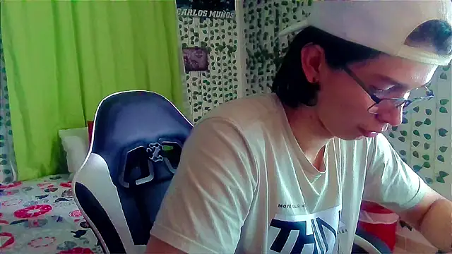 Andy gray online show from 04-25-26, 04:26
