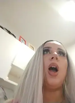 AdelinaJude online show from 10-05-25, 07:23