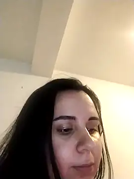 AdelinaJude online show from 10-08-25, 12:30