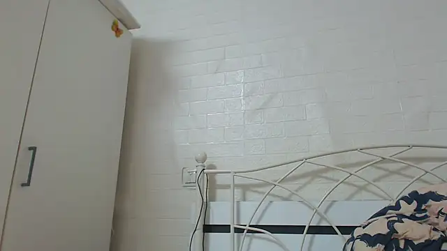 AdelinaJude online show from 03-22-26, 07:28