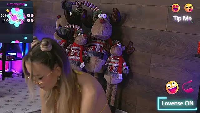 KylieJoyce online show from 12-31-24, 03:34