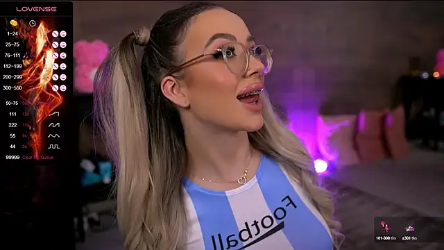 KylieJoyce online show from 02-09-25, 08:34