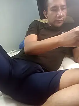 Snapshot of misterioso258 chatting on 10-10-25, 04:17 misterioso258 online show from 10-10-25, 04:17