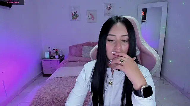 Tinylottie online show from 07-05-26, 01:45