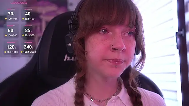 juliapie online show from 06-21-26, 12:19