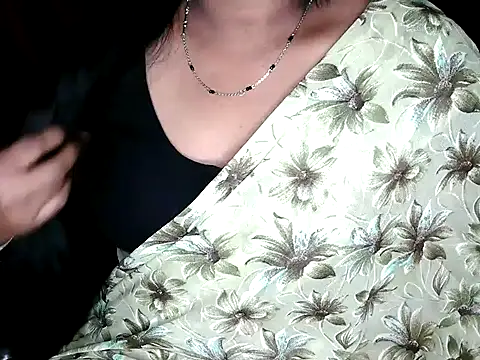 shila20 online show from 10-19-25, 05:46