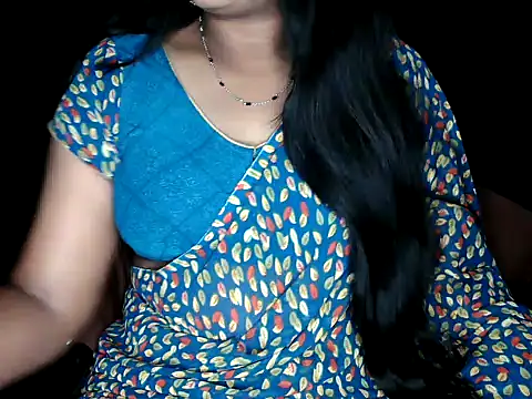 shila20 online show from 12-15-25, 04:33