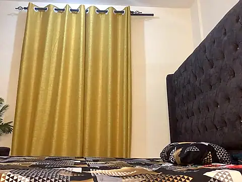 Sugarr   online show from 03-18-25, 07:42