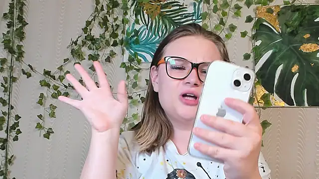 Seductive She Wolf online show from 09-29-25, 01:00