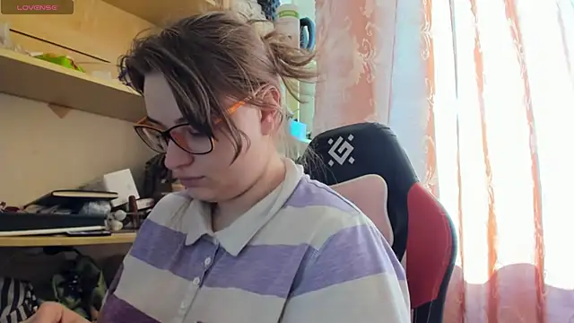 Seductive She Wolf online show from 04-11-26, 02:43