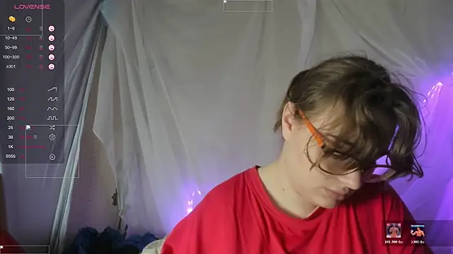 Snapshot of Seductive_She_Wolf chatting on 07-06-26, 03:03 Seductive She Wolf online show from 07-06-26, 03:03