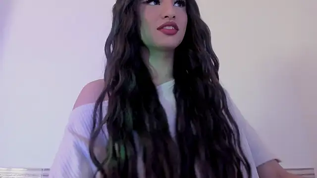 Sophia Cambpell online show from 02-19-26, 09:00