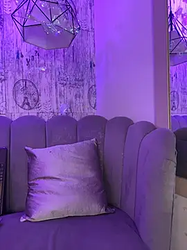 AbyThompson online show from 01-05-26, 05:38