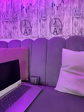 AbyThompson online show from 03-02-26, 07:21