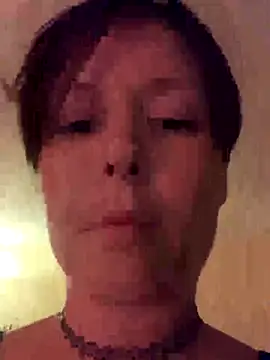 Snapshot of KatieBARBiE98 chatting on 11-29-25, 12:13 KatieBARBiE98 online show from 11-29-25, 12:13