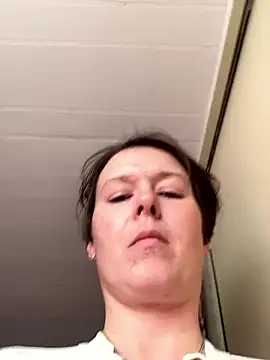 KatieBARBiE98 online show from 01-13-26, 07:30