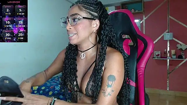 Snapshot of analus-01 chatting on 01-05-25, 06:46 analus-01 online show from 01-05-25, 06:46