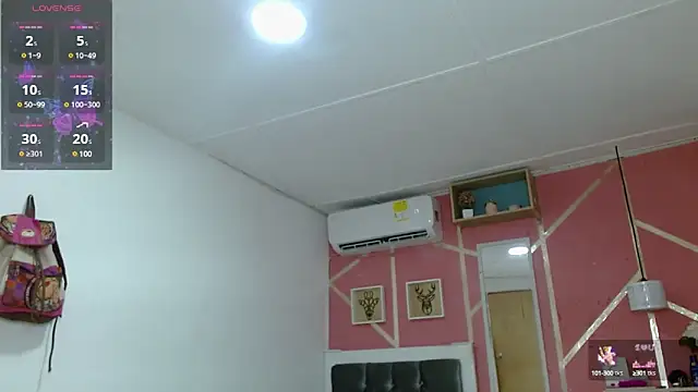 Snapshot of analus-01 chatting on 02-11-25, 03:18 analus-01 online show from 02-11-25, 03:18