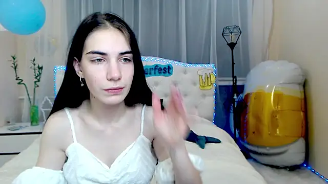 NikaStark  online show from 10-08-25, 06:11