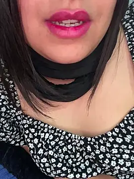 yassminsexy22 online show from 01-07-25, 06:45