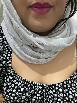 yassminsexy22 online show from 01-09-25, 11:58