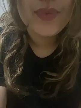 yassminsexy22 online show from 03-05-26, 07:21