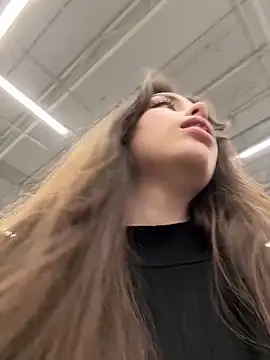 pantyless online show from 04-25-26, 12:24